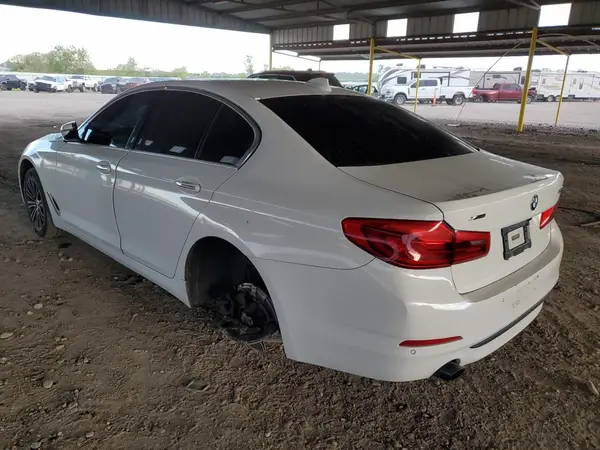 WBAJA7C36HG905259 2017 BMW 5ER - Image 2