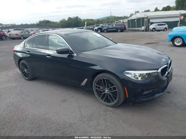 WBAJA7C37HG905111 2017 BMW 5ER