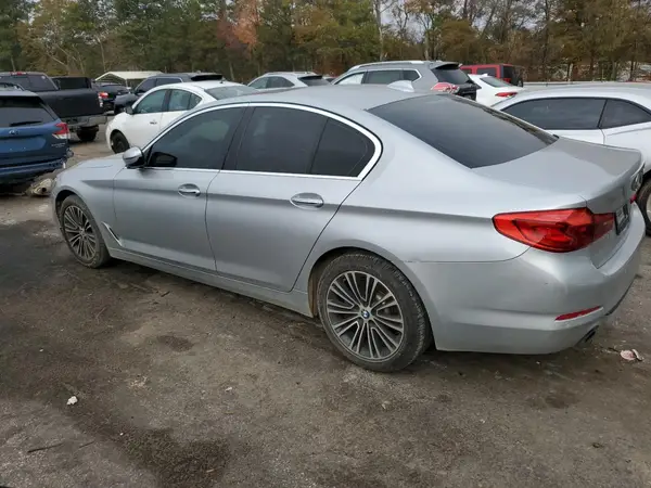 WBAJA7C38HG905313 2017 BMW 5ER - Image 2