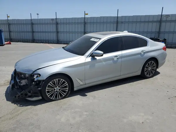 WBAJA7C38HG906395 2017 BMW 5ER - Image 1
