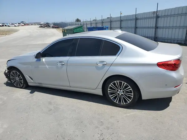 WBAJA7C38HG906395 2017 BMW 5ER - Image 2