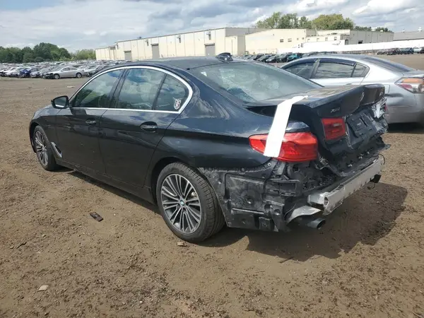 WBAJA7C38HG906767 2017 BMW 5ER - Image 2