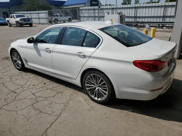 WBAJA7C39HG458507 2017 BMW 5ER - Image 2