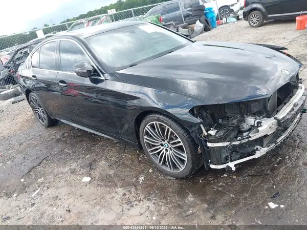 WBAJA7C39HG904378 2017 BMW 5ER - Image 1