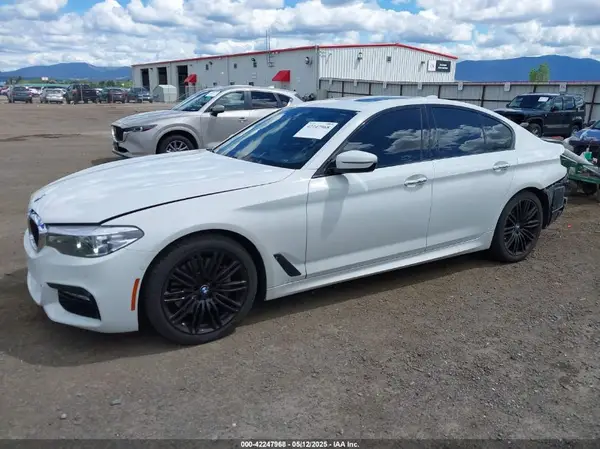WBAJA7C3XHG906026 2017 BMW 5ER - Image 2