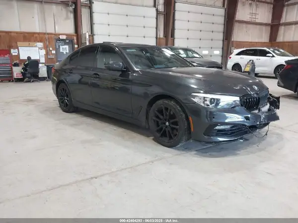 WBAJA7C50JWA72185 2018 BMW 5ER - Image 1