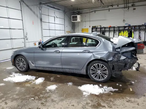 WBAJA7C50JWA74924 2018 BMW 5ER - Image 2
