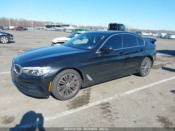 WBAJA7C50KG910787 2019 BMW 5ER - Image 2