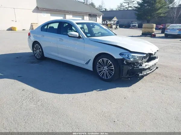 WBAJA7C52KWC78030 2019 BMW 5ER - Image 1