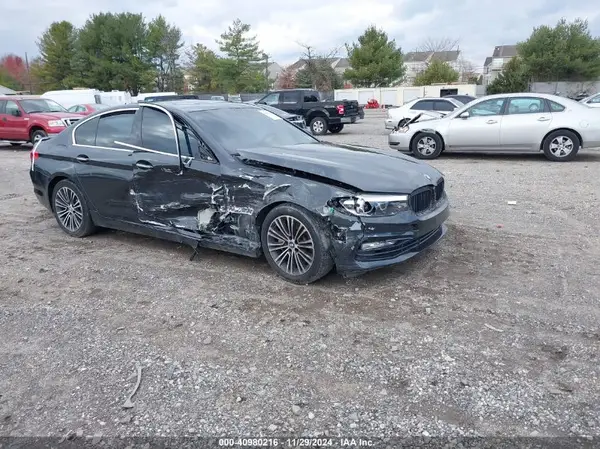 WBAJA7C53JWA71774 2018 BMW 5ER - Image 1