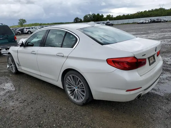 WBAJA7C53JWC75572 2018 BMW 5ER - Image 2