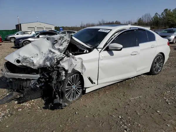 WBAJA7C53KWW09727 2019 BMW 5ER - Image 1
