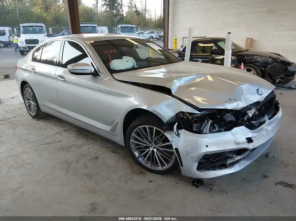 WBAJA7C53KWW48768 2019 BMW 5ER - Image 1