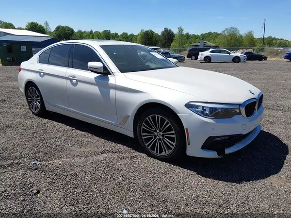 WBAJA7C54JWC75726 2018 BMW 5ER - Image 1