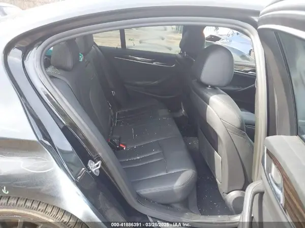 WBAJA7C54KWW47600 2019 BMW 5ER - Image 8