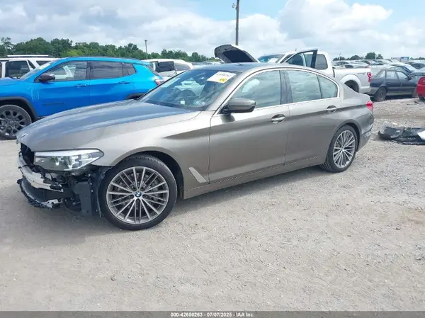 WBAJA7C55JG909519 2018 BMW 5ER - Image 2