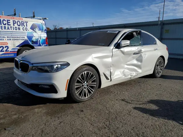 WBAJA7C55JWC77047 2018 BMW 5ER - Image 1