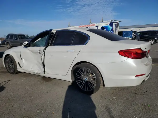 WBAJA7C55JWC77047 2018 BMW 5ER - Image 2