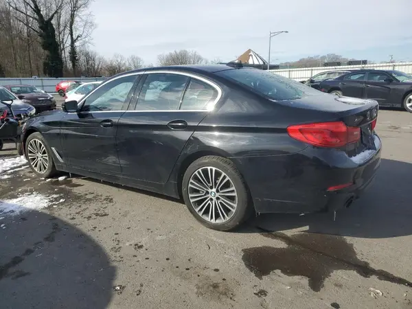 WBAJA7C55KWW18669 2019 BMW 5ER - Image 2
