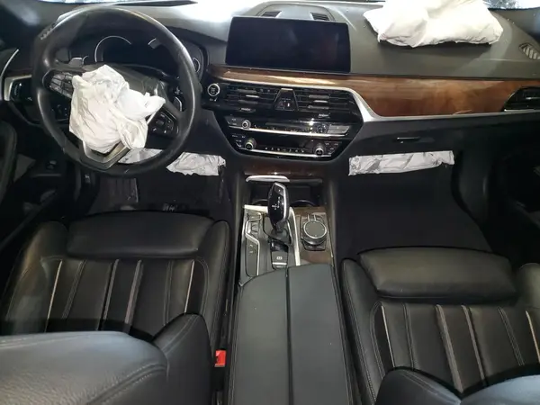 WBAJA7C56KWW19085 2019 BMW 5ER - Image 8