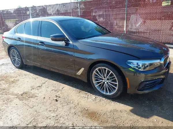 WBAJA7C56KWW25369 2019 BMW 5ER - Image 1