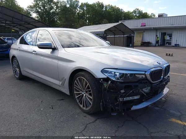 WBAJA7C57JWC76756 2018 BMW 5ER - Image 1
