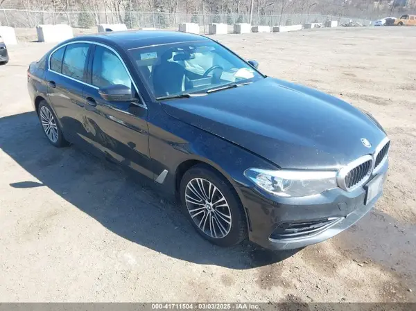 WBAJA7C57KWW27356 2019 BMW 5ER - Image 1