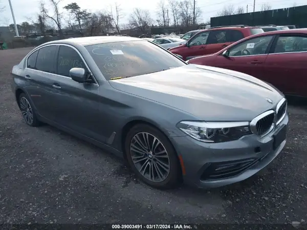 WBAJA7C58JWA73021 2018 BMW 5ER