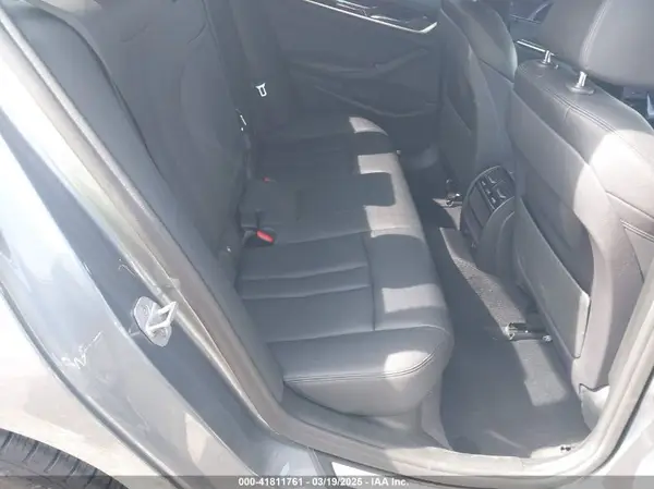 WBAJA7C59JWC74703 2018 BMW 5ER - Image 8