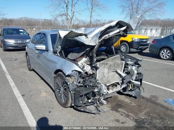 WBAJA7C59KG909704 2019 BMW 5ER - Image 1