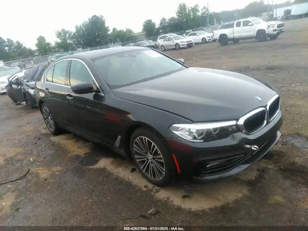 WBAJA7C5XJWA74932 2018 BMW 5ER - Image 1