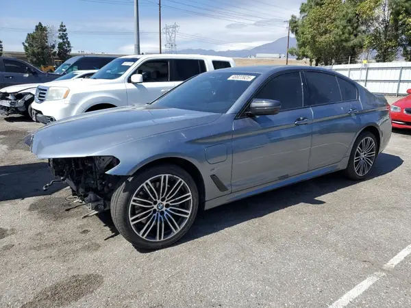 WBAJA9C06LCE66990 2020 BMW 5ER - Image 1