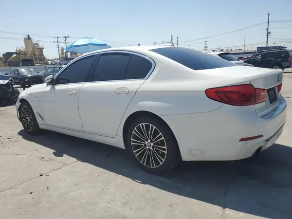 WBAJA9C07LCD42789 2020 BMW 5ER - Image 2