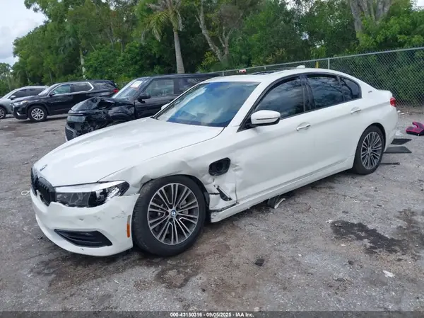 WBAJA9C50JB034357 2018 BMW 5ER - Image 2
