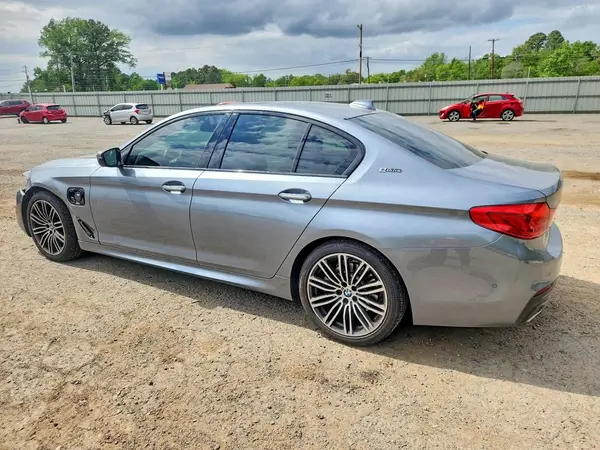 WBAJA9C50JB250189 2018 BMW 5ER - Image 2
