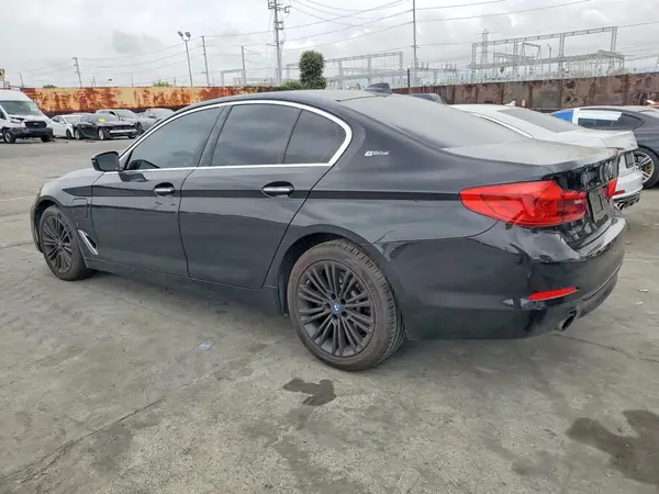 WBAJA9C50JB250404 2018 BMW 5ER - Image 2
