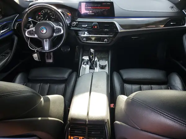 WBAJA9C50JB250791 2018 BMW 5ER - Image 8
