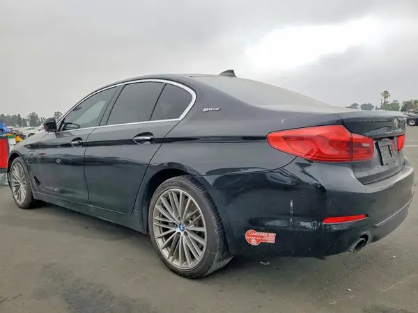 WBAJA9C50JB250998 2018 BMW 5ER - Image 2