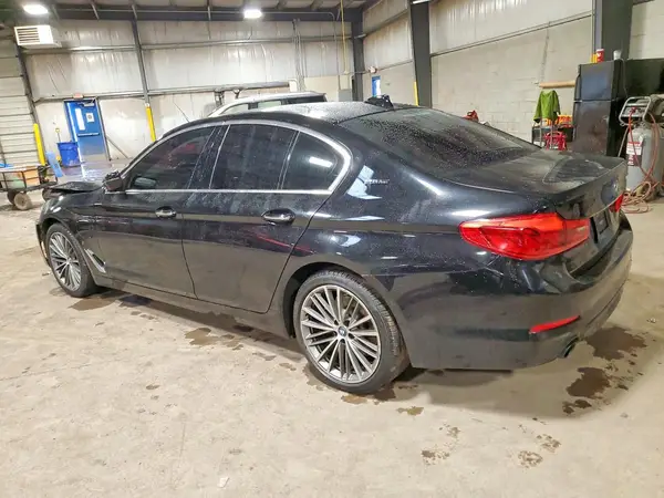 WBAJA9C50JB252587 2018 BMW 5ER - Image 2