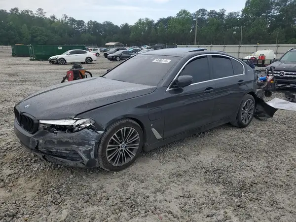 WBAJA9C50KB389174 2019 BMW 5ER - Image 1