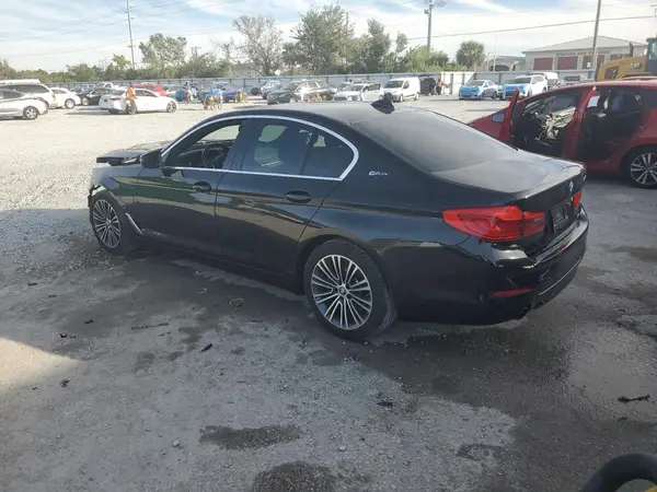 WBAJA9C50KB393502 2019 BMW 5ER - Image 2