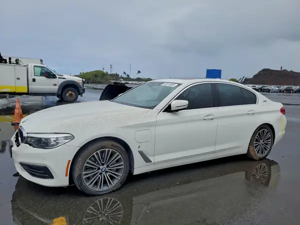 WBAJA9C50KB398859 2019 BMW 5ER - Image 1