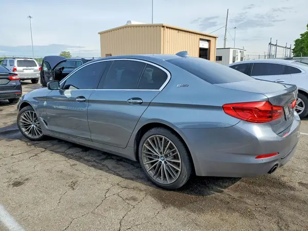 WBAJA9C51JB034089 2018 BMW 5ER - Image 2
