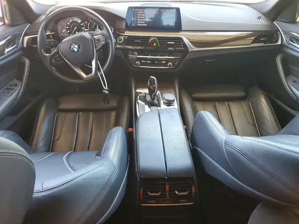 WBAJA9C51KB254768 2019 BMW 5ER - Image 8