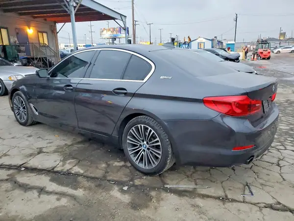 WBAJA9C51KB393119 2019 BMW 5ER - Image 2