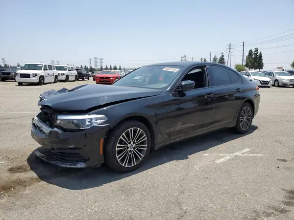 WBAJA9C51KB399454 2019 BMW 5ER - Image 1