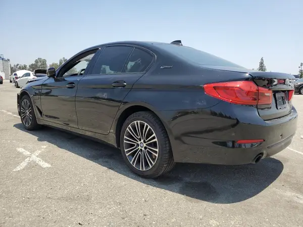 WBAJA9C51KB399454 2019 BMW 5ER - Image 2