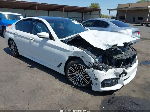WBAJA9C52JG622876 2018 BMW 5ER - Image 1