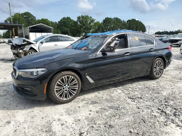 WBAJA9C52JG623087 2018 BMW 5ER - Image 1