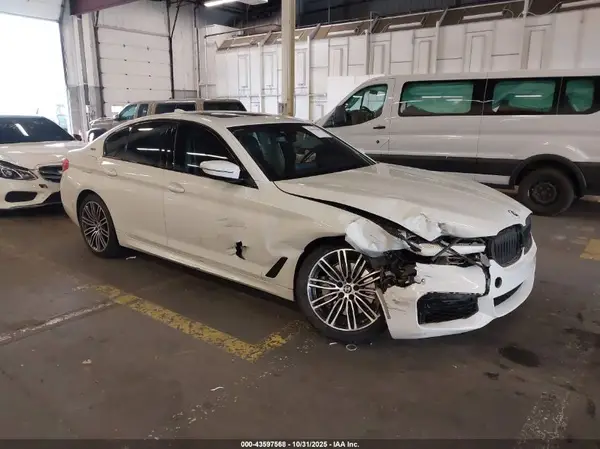 WBAJA9C52KB389712 2019 BMW 5ER - Image 1